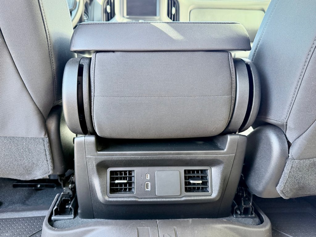 2024 Chevrolet Silverado 1500 Custom Trail Boss | Spacious + Rugged, Rear Camera in COLDBROOK, Nova Scotia - 21 - w1024h768px