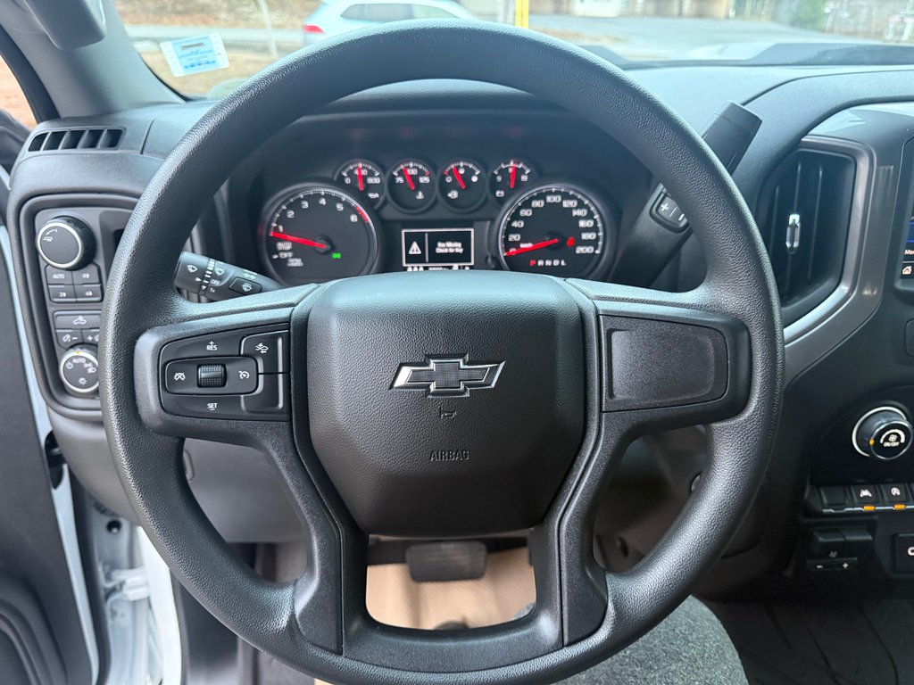 2024 Chevrolet Silverado 1500 Custom Trail Boss, bench seats, keyless entry, rem in COLDBROOK, Nova Scotia - 9 - w1024h768px