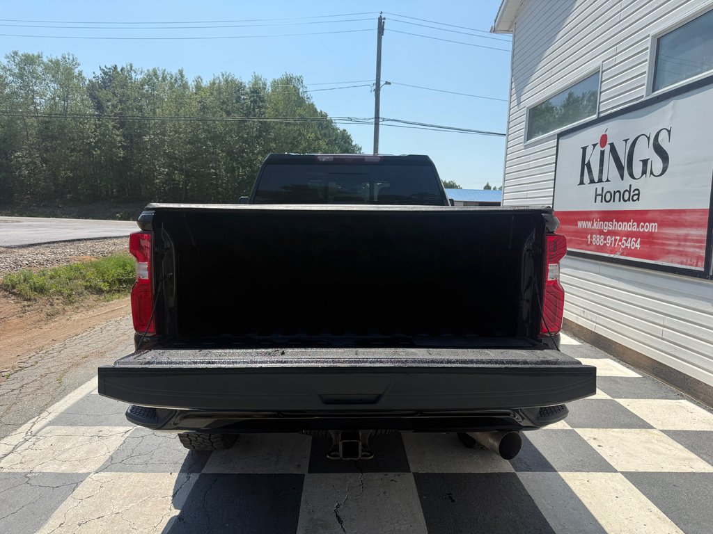 2024 Chevrolet SILVERADO 2500 High Country in COLDBROOK, Nova Scotia - 16 - w1024h768px