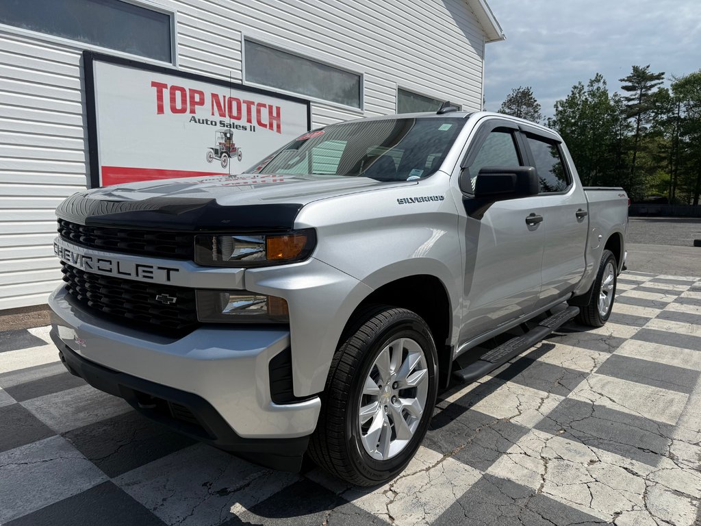2020 Chevrolet SILVERADO K1500 Custom, keyless entry, backup camera, Bluetooth in COLDBROOK, Nova Scotia - 1 - w1024h768px