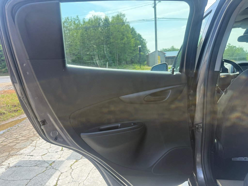 2016 Chevrolet SPARK LT, keyless entry, Cruise control, Bluetooth in COLDBROOK, Nova Scotia - 14 - w1024h768px