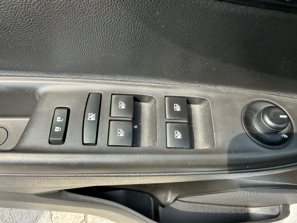 Chevrolet SPARK 1LT, keyless entry, Cruise control, Bluetooth 2021 à Kentville, Nouvelle-Écosse - 8 - w1024h768px
