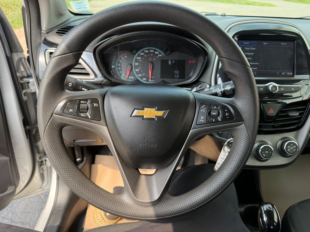 Chevrolet SPARK 1LT, keyless entry, Cruise control, Bluetooth 2021 à Kentville, Nouvelle-Écosse - 10 - w1024h768px