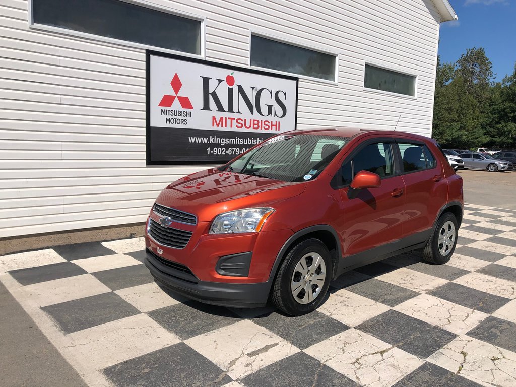 2016  Trax LS, a/c,auto headlights, bluetooth hands free in COLDBROOK, Nova Scotia - 1 - w1024h768px