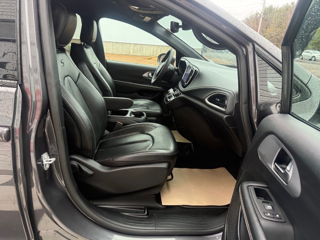 Chrysler PACIFICA Touring L, keyless entry, backup camera, Bluetooth 2022 à Kentville, Nouvelle-Écosse - 20 - w1024h768px