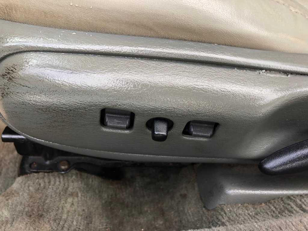 1998 Chrysler Sebring JXi - Convertible, Power Windows, Leather Seats in COLDBROOK, Nova Scotia - 17 - w1024h768px