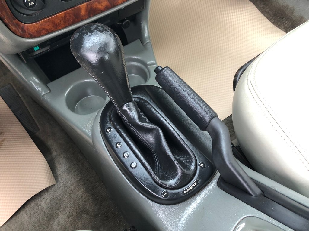 1998 Chrysler Sebring JXi - Convertible, Power Windows, Leather Seats in COLDBROOK, Nova Scotia - 13 - w1024h768px