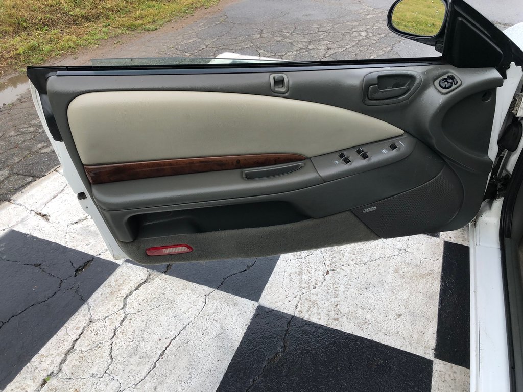 1998 Chrysler Sebring JXi - Convertible, Power Windows, Leather Seats in COLDBROOK, Nova Scotia - 15 - w1024h768px