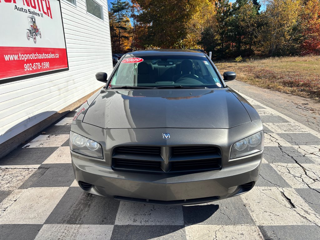 2009  Charger SE - alloy rims, a/c, cd player, traction control in Kentville, Nova Scotia - 2 - w1024h768px