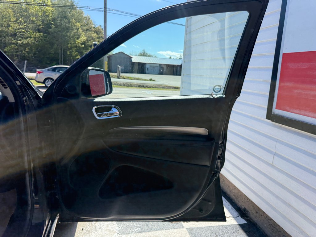 2012 Dodge DURANGO SXT, Keyless entry, MP3, Cruise control in Kentville, Nova Scotia - 18 - w1024h768px