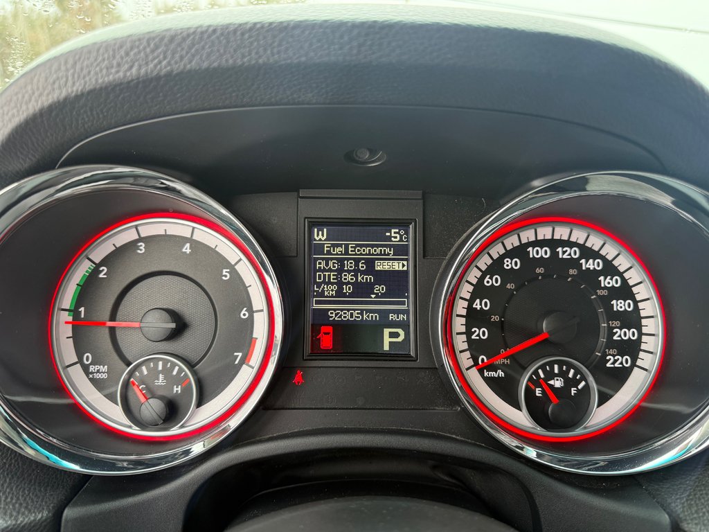 2012 Dodge DURANGO SXT, Keyless entry, Bluetooth, Cruise control in Kentville, Nova Scotia - 11 - w1024h768px