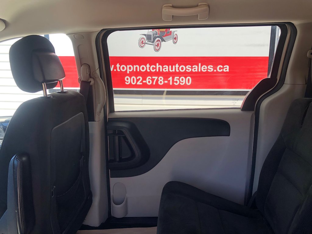 Dodge Grand Caravan SXT 2015 à Kentville, Nouvelle-Écosse - 16 - w1024h768px