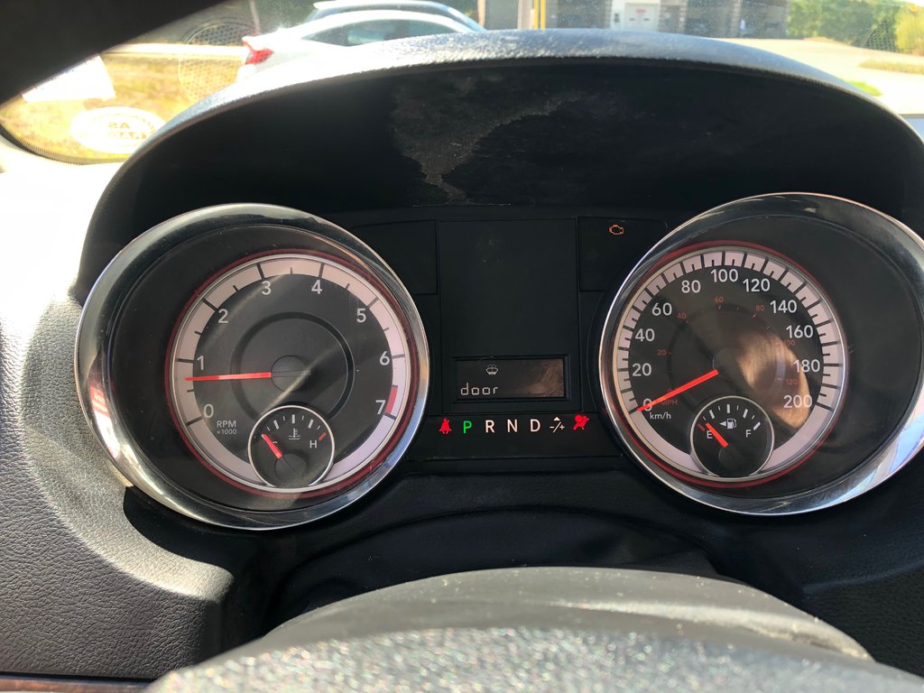 Dodge Grand Caravan SXT 2015 à Kentville, Nouvelle-Écosse - 11 - w1024h768px