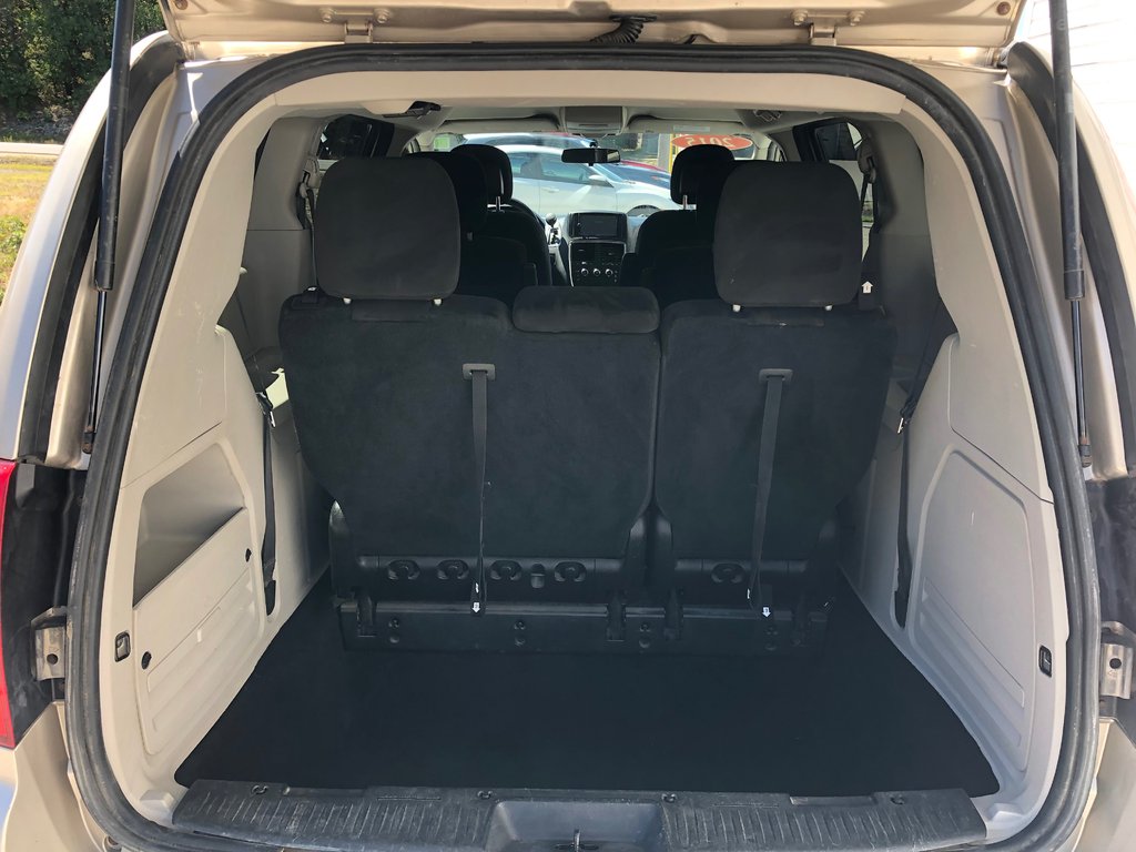 Dodge Grand Caravan SXT 2015 à Kentville, Nouvelle-Écosse - 19 - w1024h768px