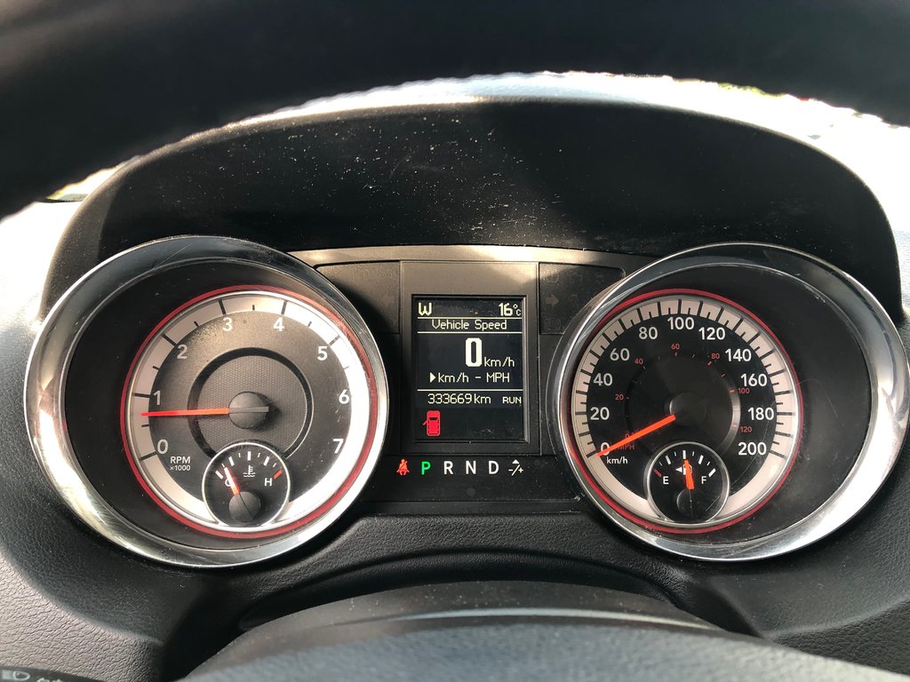 2016 Dodge Grand Caravan Crew - Reverse Camera, Handsfree, Econ Mode in COLDBROOK, Nova Scotia - 11 - w1024h768px