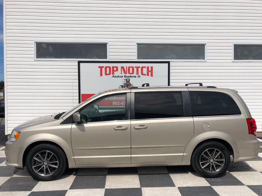 2016 Dodge Grand Caravan SXT Premium Plus - Bluetooth, Power Seats,  ECON in COLDBROOK, Nova Scotia - 25 - w1024h768px