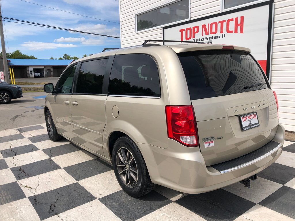 2016 Dodge Grand Caravan SXT Premium Plus - Bluetooth, Power Seats,  ECON in COLDBROOK, Nova Scotia - 6 - w1024h768px