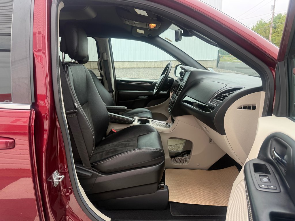 2019 Dodge GRAND CARAVAN SXT Premium Plus, keyless entry,Cruise control, BT in COLDBROOK, Nova Scotia - 20 - w1024h768px