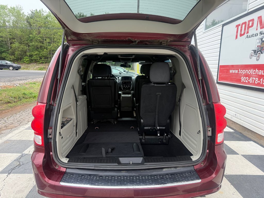 2019 Dodge GRAND CARAVAN SXT Premium Plus, keyless entry,Cruise control, BT in COLDBROOK, Nova Scotia - 17 - w1024h768px
