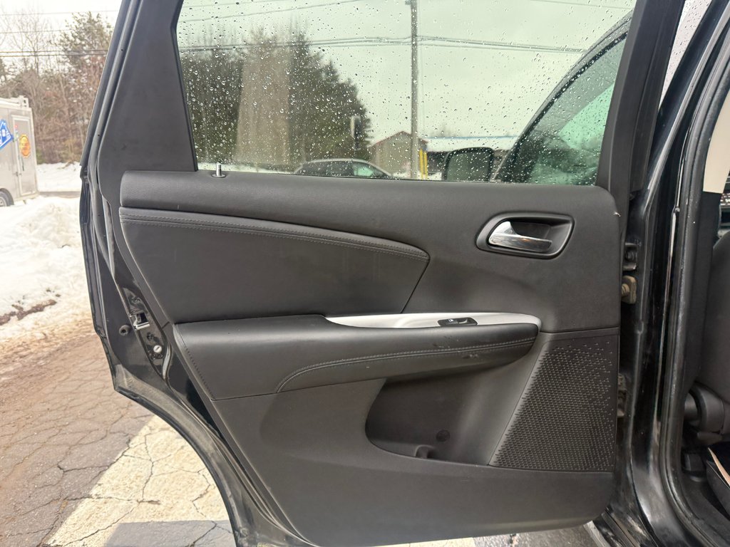 2014 Dodge JOURNEY SXT SXT, keyless entry, Cruise control, Bluetooth in COLDBROOK, Nova Scotia - 13 - w1024h768px