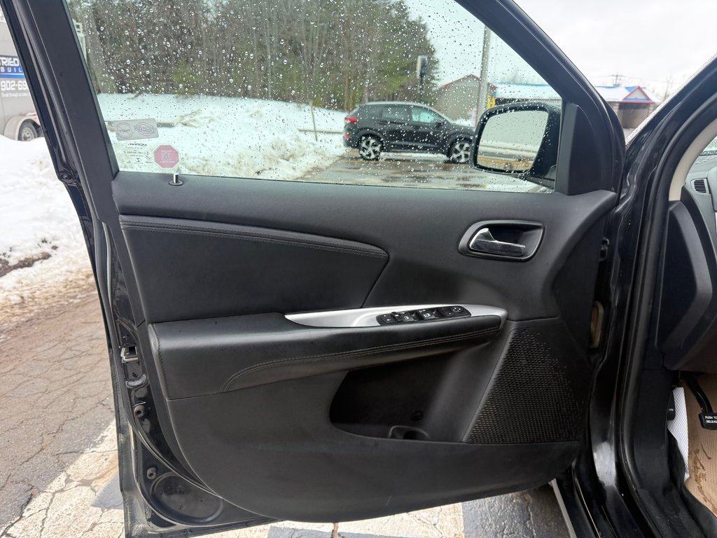 2014 Dodge JOURNEY SXT SXT, keyless entry, Cruise control, Bluetooth in COLDBROOK, Nova Scotia - 7 - w1024h768px