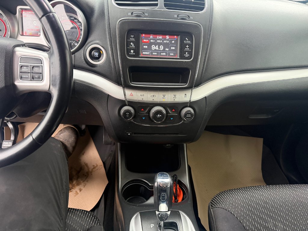2014 Dodge JOURNEY SXT SXT, keyless entry, Cruise control, Bluetooth in COLDBROOK, Nova Scotia - 12 - w1024h768px