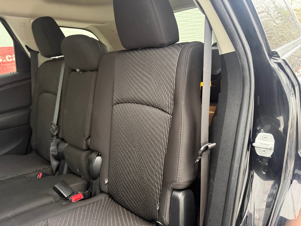 2014 Dodge JOURNEY SXT SXT, keyless entry, Cruise control, Bluetooth in COLDBROOK, Nova Scotia - 14 - w1024h768px