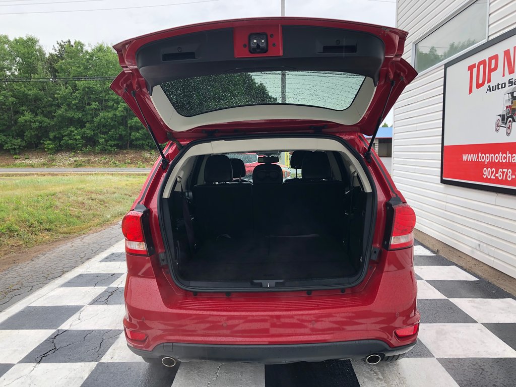 2012 Dodge Journey R/T - Push Start, Handsfree & Power Windows in Kentville, Nova Scotia - 19 - w1024h768px