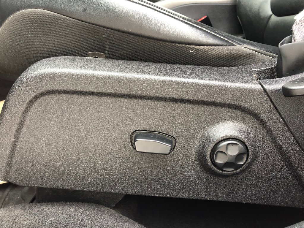2012 Dodge Journey R/T - Push Start, Handsfree & Power Windows in Kentville, Nova Scotia - 16 - w1024h768px