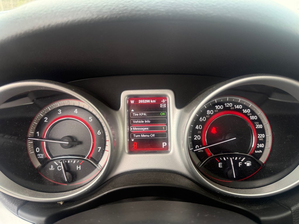 2013 Dodge JOURNEY SXT, keyless entry, Remote Start, Bluetooth in COLDBROOK, Nova Scotia - 11 - w1024h768px