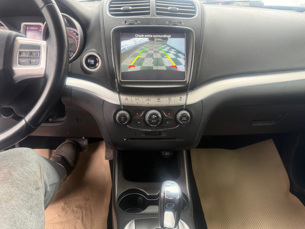 2013 Dodge JOURNEY SXT, keyless entry, Remote Start, Bluetooth in COLDBROOK, Nova Scotia - 12 - w1024h768px