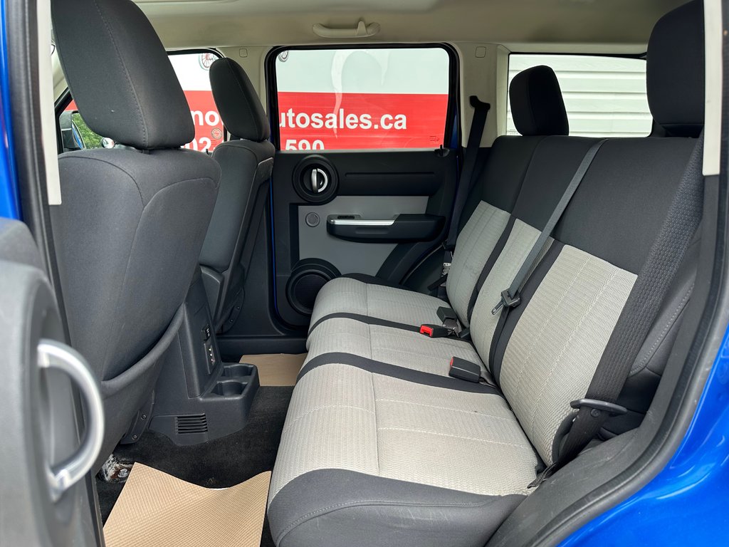 2007 Dodge Nitro SLT in Kentville, Nova Scotia - 15 - w1024h768px