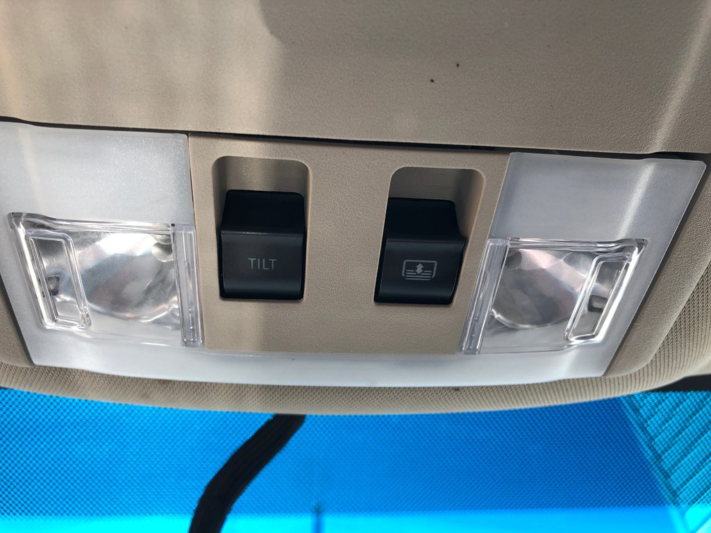 2013 Ford Edge SEL - reverse camera, sunroof, heated seats, a/c in Kentville, Nova Scotia - 14 - w1024h768px