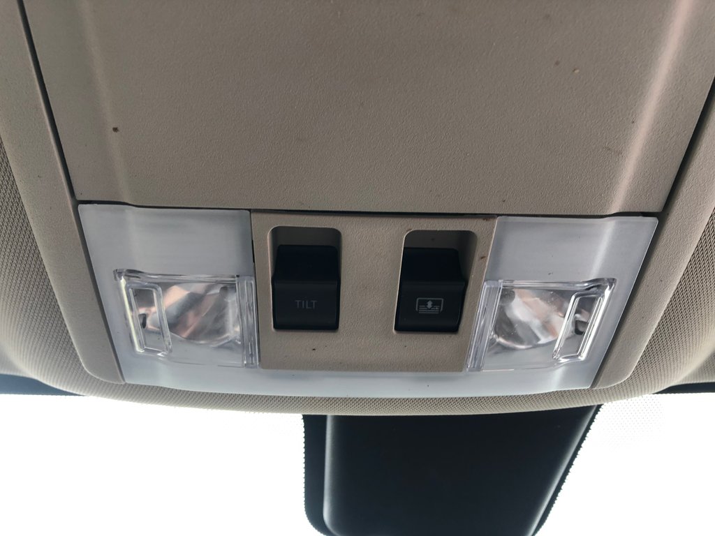 2013 Ford Edge Limited - sunroof, power seats, dual climate zones in Kentville, Nova Scotia - 11 - w1024h768px