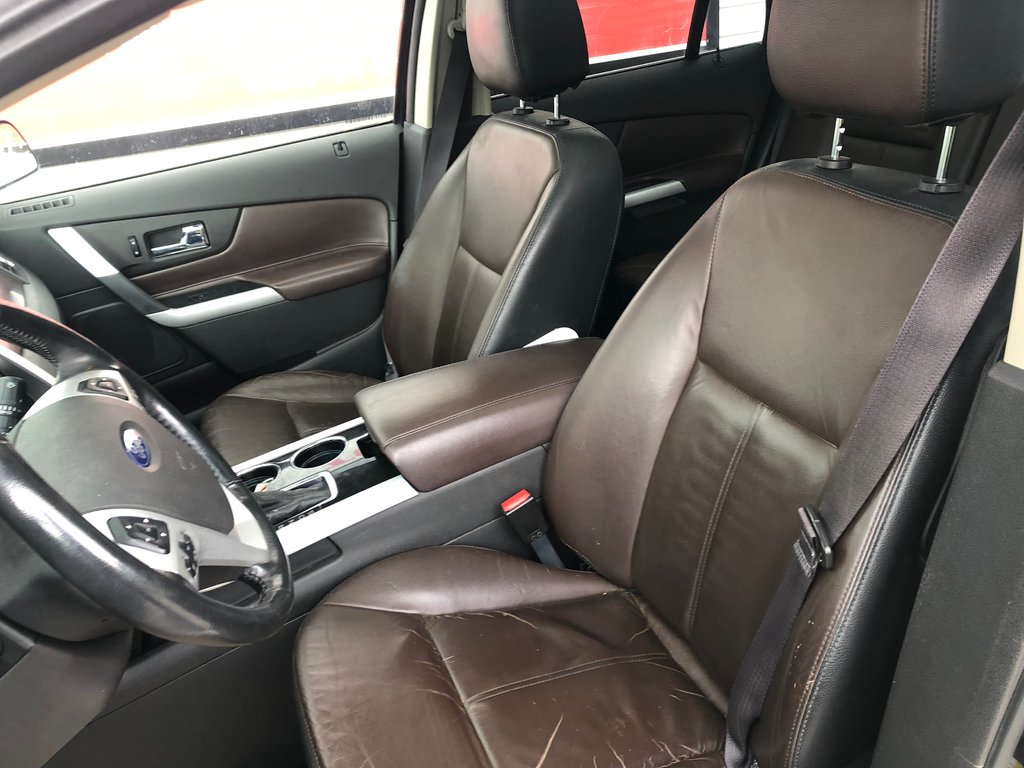 2013 Ford Edge Limited - sunroof, power seats, dual climate zones in Kentville, Nova Scotia - 13 - w1024h768px