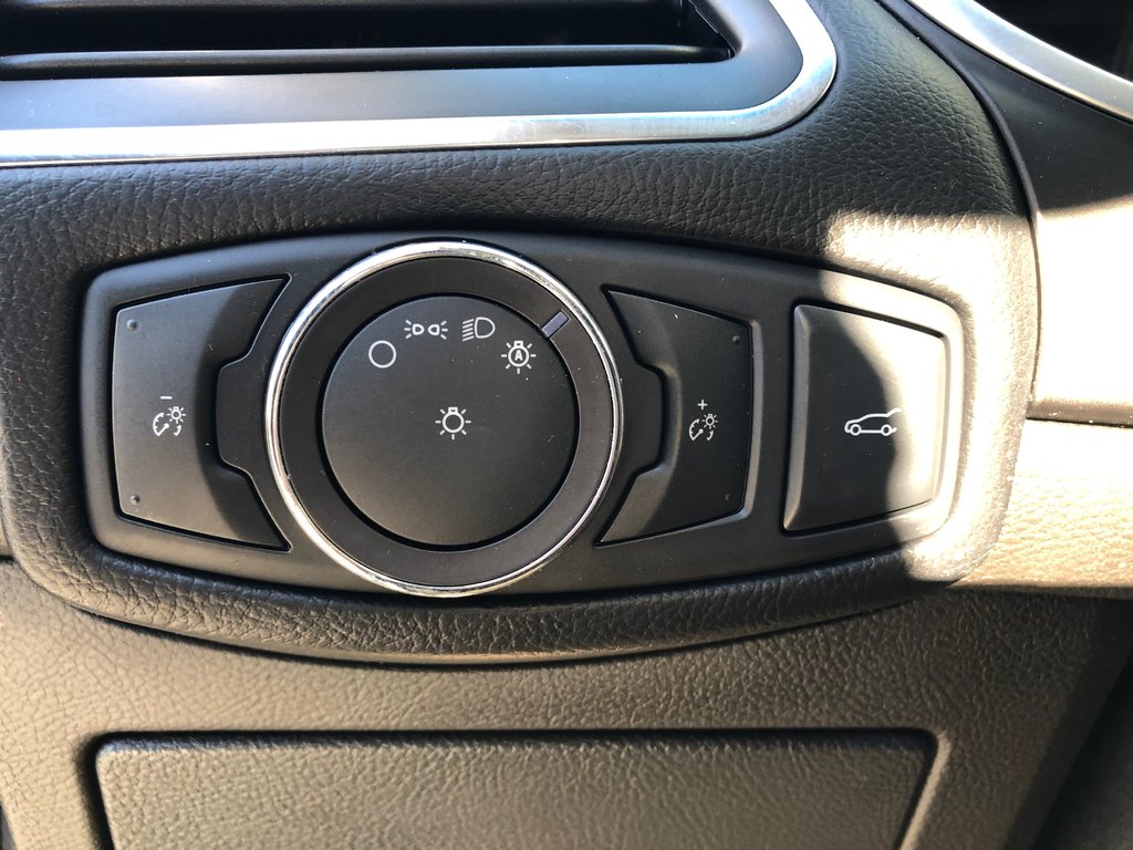 Ford Edge Titanium - Sunroof, Reverse Camera, Power Seats 2018 à Kentville, Nouvelle-Écosse - 9 - w1024h768px