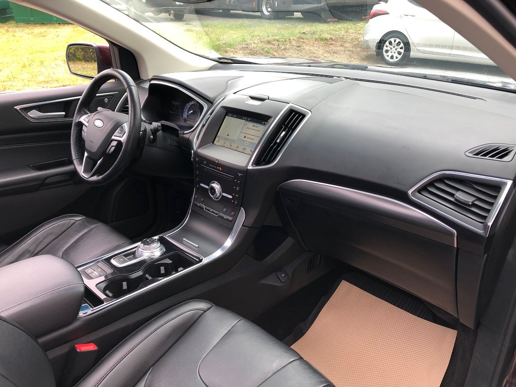 2019 Ford Edge Titanium - reverse camera, hands free, cruise in Kentville, Nova Scotia - 25 - w1024h768px