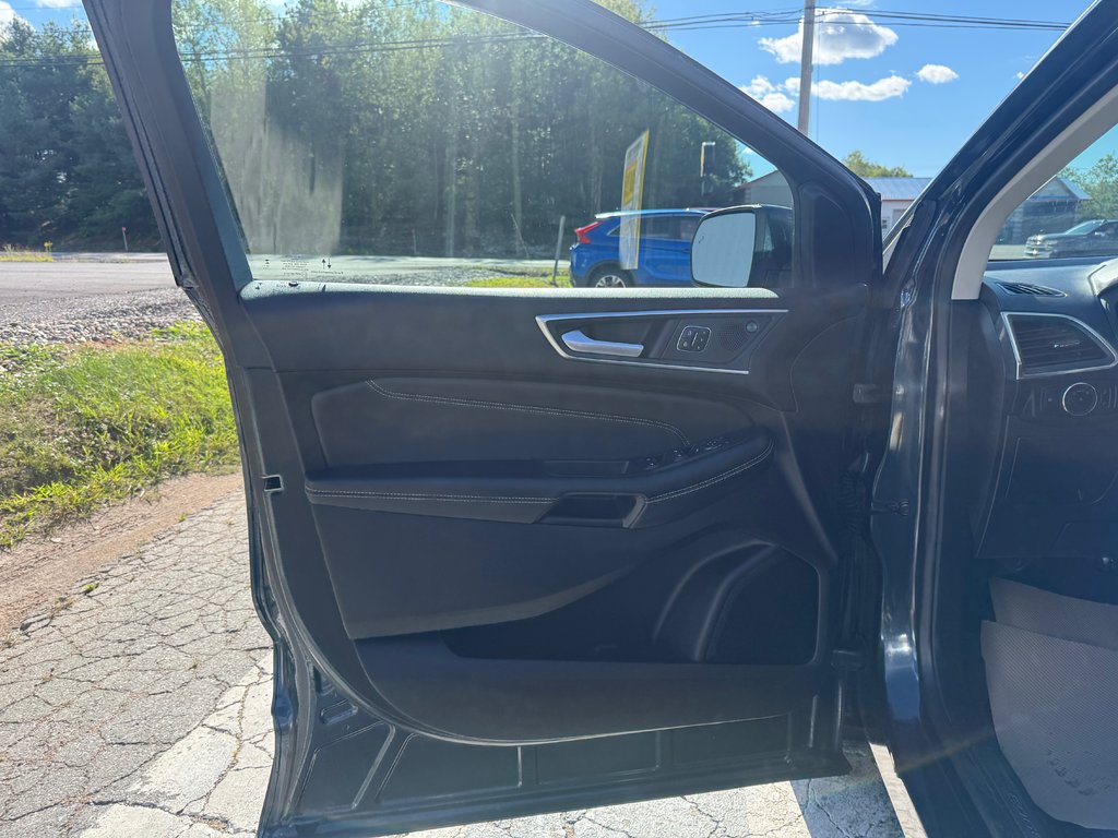 2024 Ford EDGE Titanium, keyless entry, backup camera, Bluetooth in COLDBROOK, Nova Scotia - 7 - w1024h768px