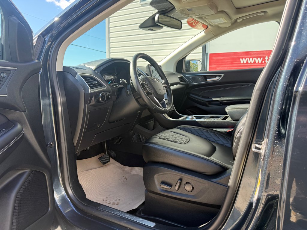 2024 Ford EDGE Titanium, keyless entry, backup camera, Bluetooth in COLDBROOK, Nova Scotia - 9 - w1024h768px