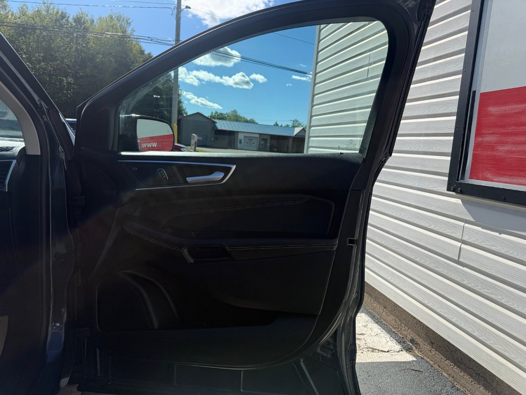 2024 Ford EDGE Titanium, keyless entry, backup camera, Bluetooth in COLDBROOK, Nova Scotia - 18 - w1024h768px