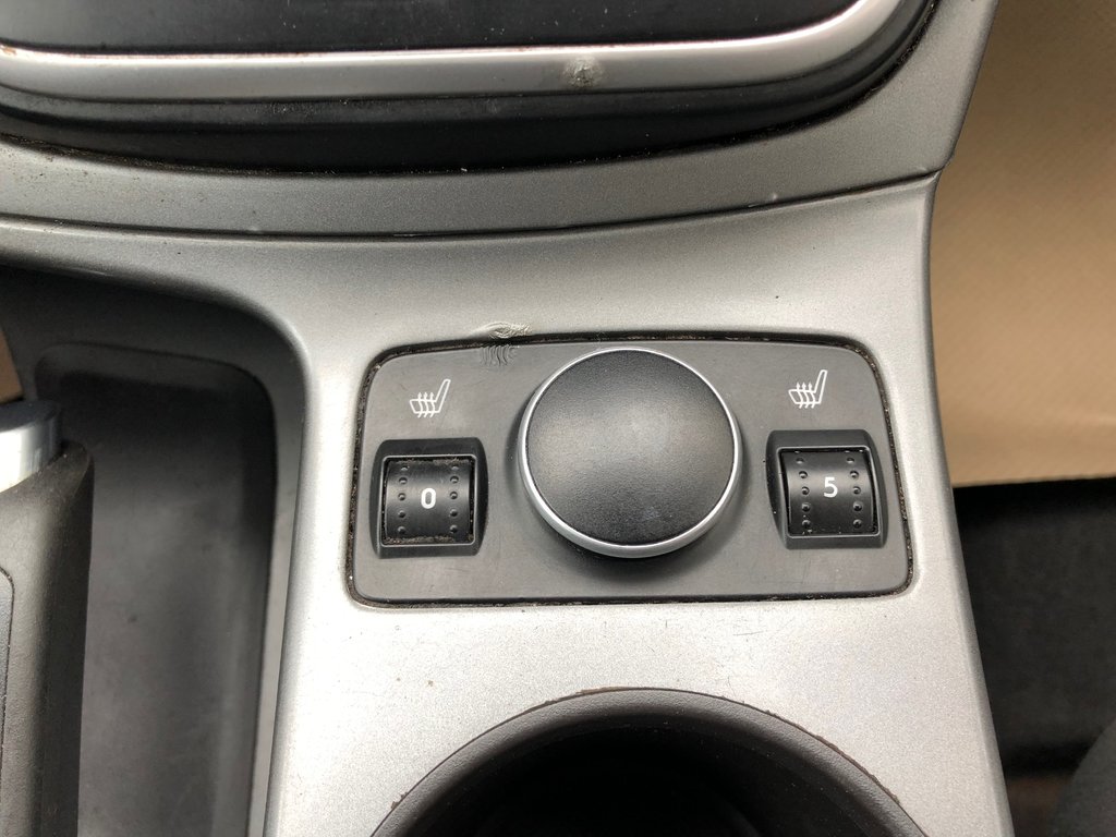 Ford Escape SE - heated seats, hands free, auto, 4WD, a/c 2013 à Kentville, Nouvelle-Écosse - 14 - w1024h768px