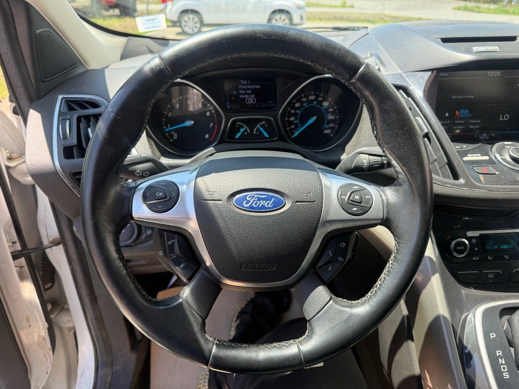 Ford ESCAPE SEL, keyless entry, backup camera, Bluetooth 2013 à Kentville, Nouvelle-Écosse - 10 - w1024h768px