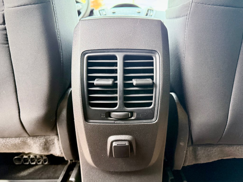 Ford ESCAPE S | 4-wheel Drive, CD/MP3 Player 2017 à COLDBROOK, Nouvelle-Écosse - 22 - w1024h768px