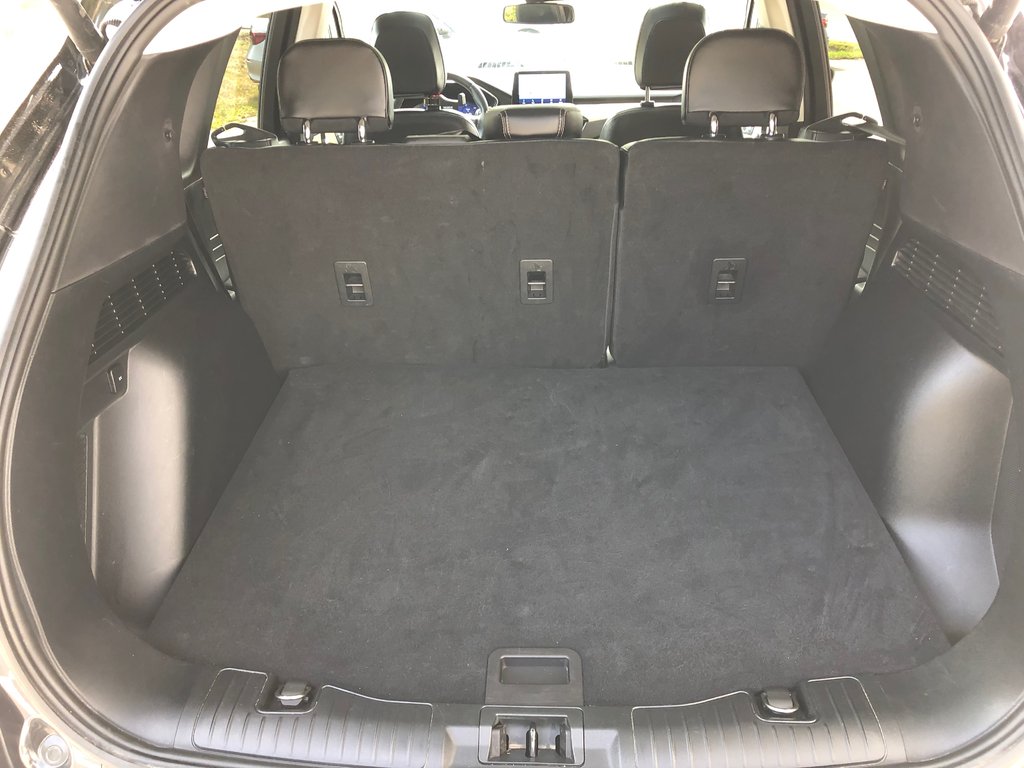 Ford Escape Titanium Hybrid - Sunroof, Heated Seats, Carplay 2022 à COLDBROOK, Nouvelle-Écosse - 23 - w1024h768px
