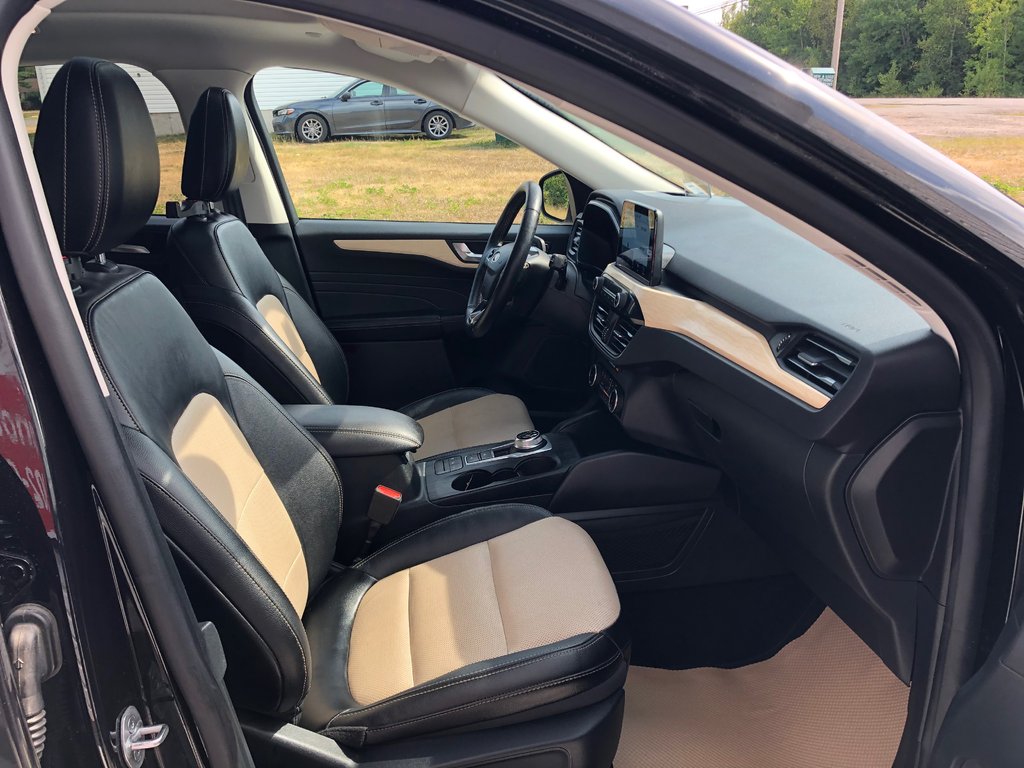 Ford Escape Titanium Hybrid - Sunroof, Heated Seats, Carplay 2022 à COLDBROOK, Nouvelle-Écosse - 27 - w1024h768px