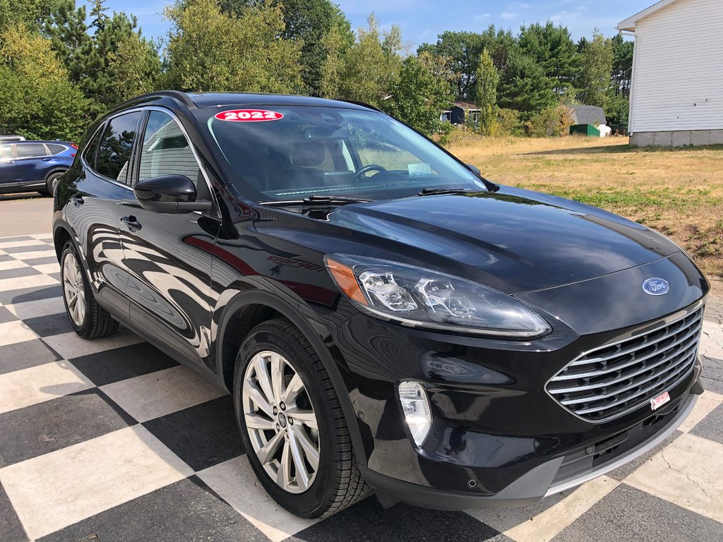 Ford Escape Titanium Hybrid - Sunroof, Heated Seats, Carplay 2022 à COLDBROOK, Nouvelle-Écosse - 3 - w1024h768px
