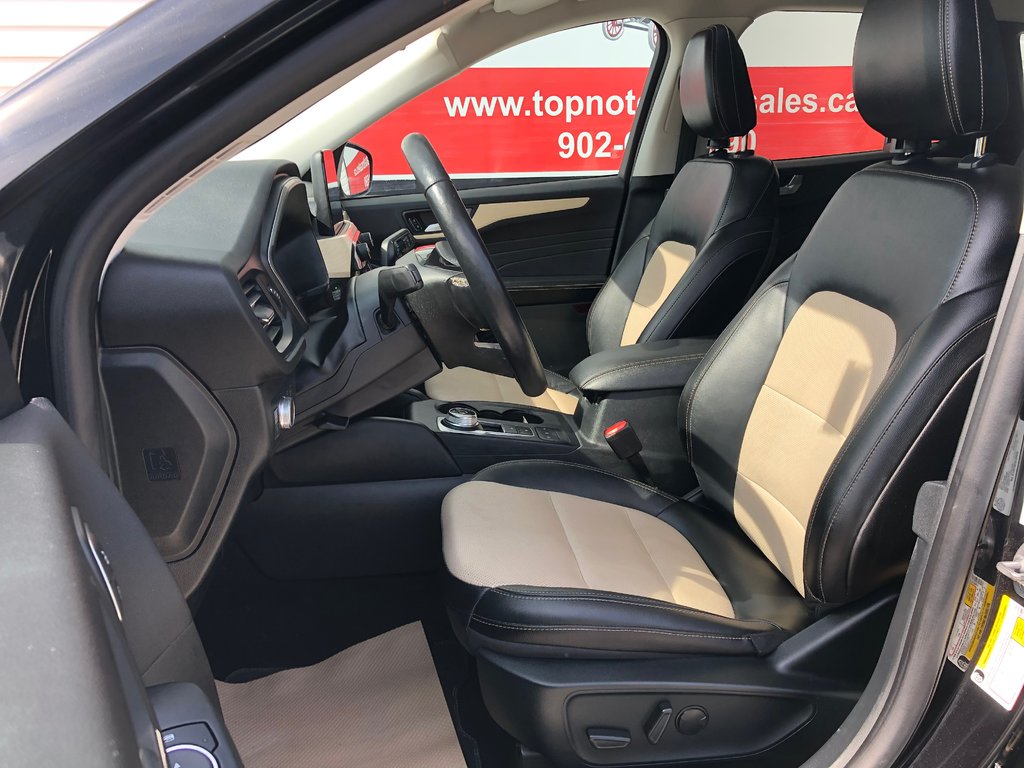 Ford Escape Titanium Hybrid - Sunroof, Heated Seats, Carplay 2022 à COLDBROOK, Nouvelle-Écosse - 18 - w1024h768px