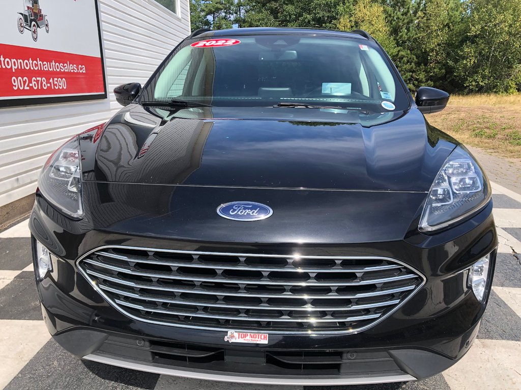Ford Escape Titanium Hybrid - Sunroof, Heated Seats, Carplay 2022 à COLDBROOK, Nouvelle-Écosse - 2 - w1024h768px