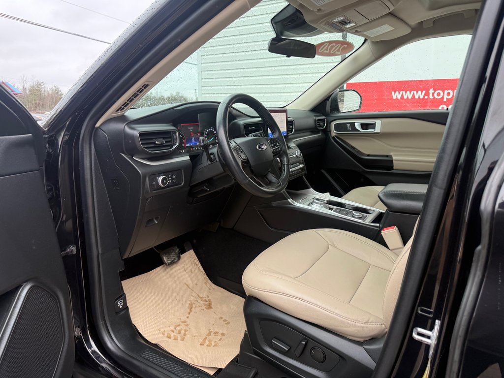 2020 Ford EXPLORER XLT, keyless entry, Remote Start, Bluetooth in COLDBROOK, Nova Scotia - 9 - w1024h768px