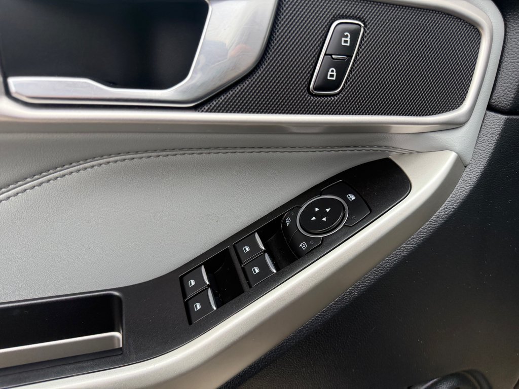 2021 Ford EXPLORER XLT, keyless entry, Remote Start, Bluetooth in COLDBROOK, Nova Scotia - 8 - w1024h768px